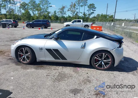 2020 Nissan 370Z Sport 6-Speed Manual z USA, uszkodzony, nr VIN JN1AZ4EH6LM822026